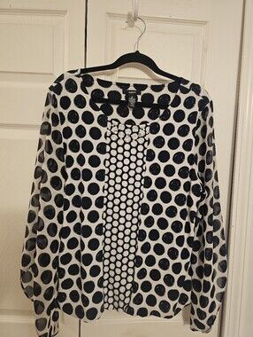 Alfani Navy And White Pull Over Dressy Blouse With Sheer  Flutter Sleeves Sz Xl